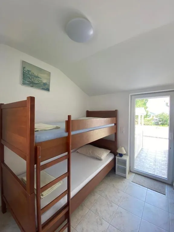 Simic Apartmani Nin